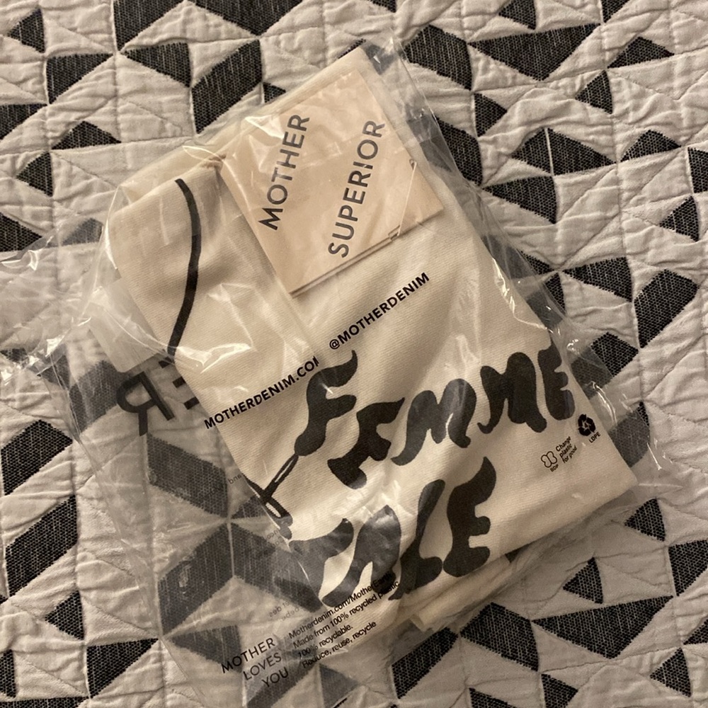 MOTHER Femme Fatale tee, size XS - Picture 2 of 5